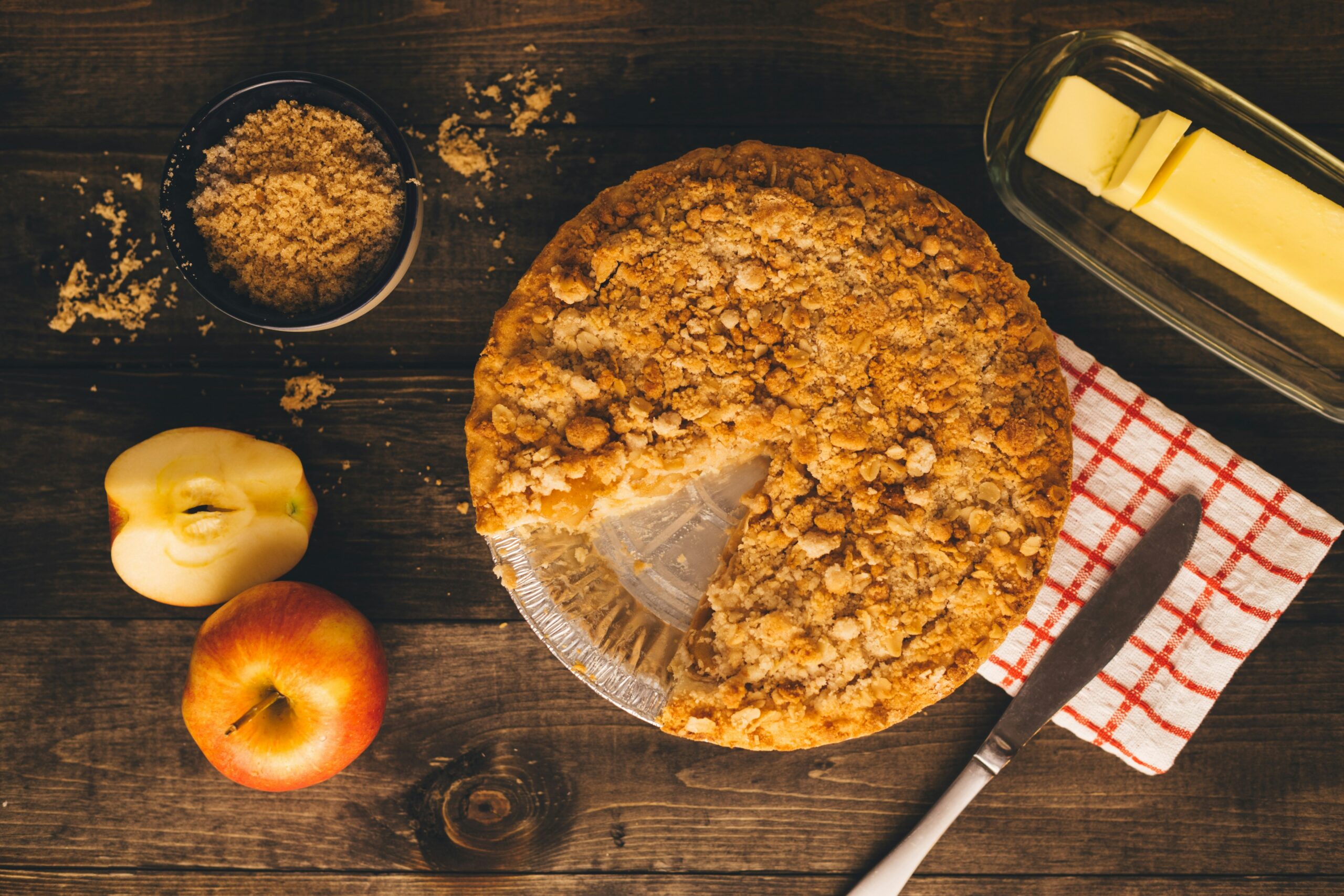 Apple Crumble Bake-off with Joe